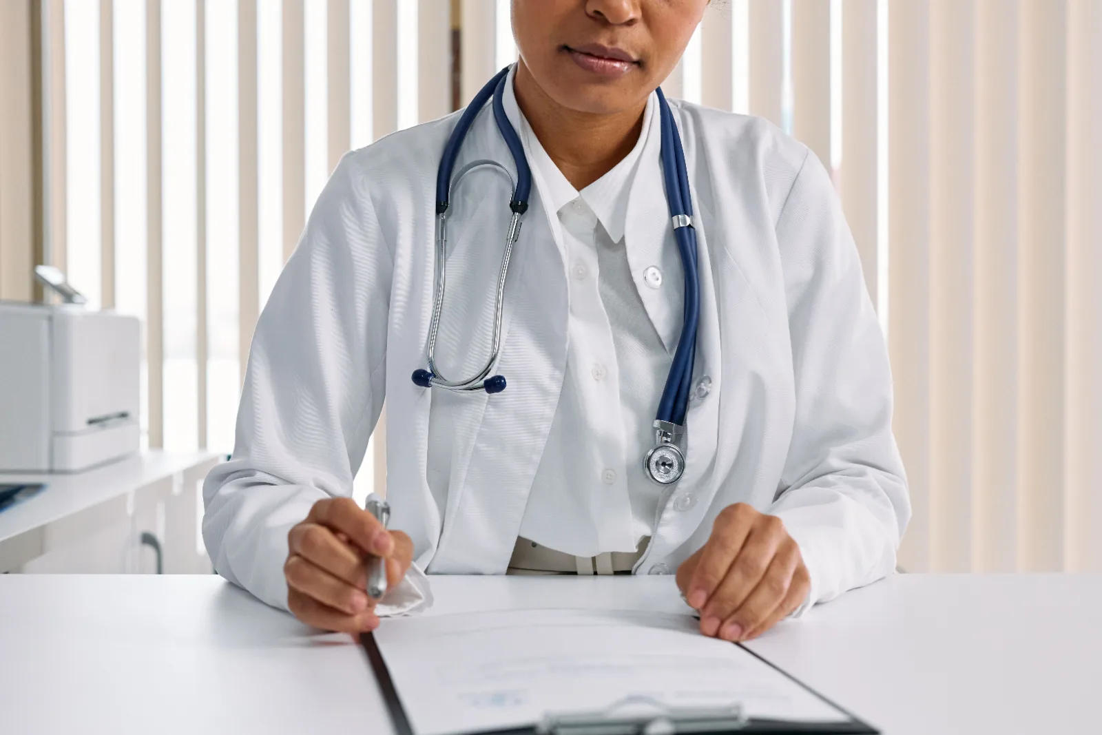 Stylized illustration of the AIdMD clinical workspace interface